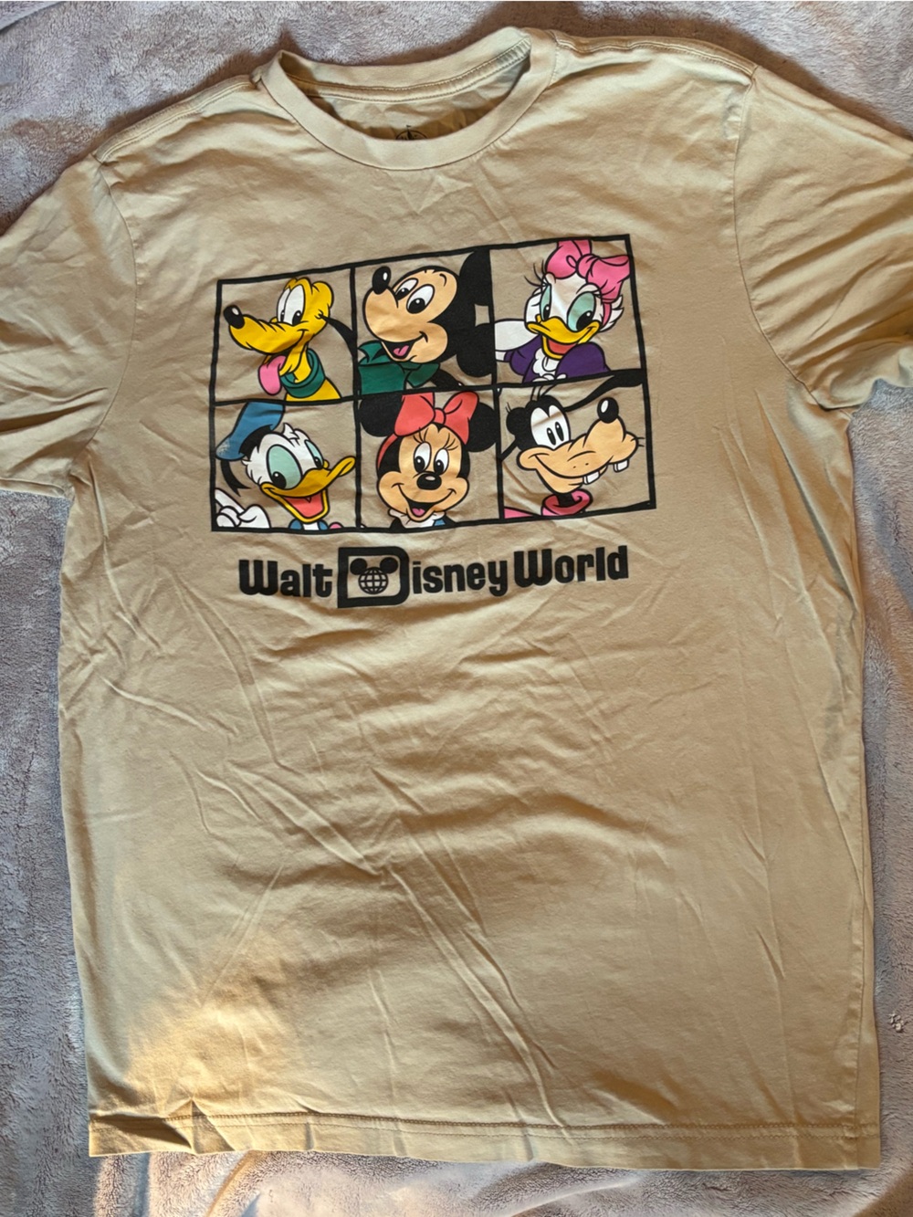 disney graphic t-shirt